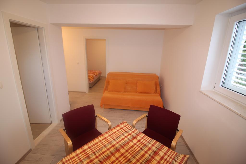 Apartments Marinko Stari Grad  Luaran gambar