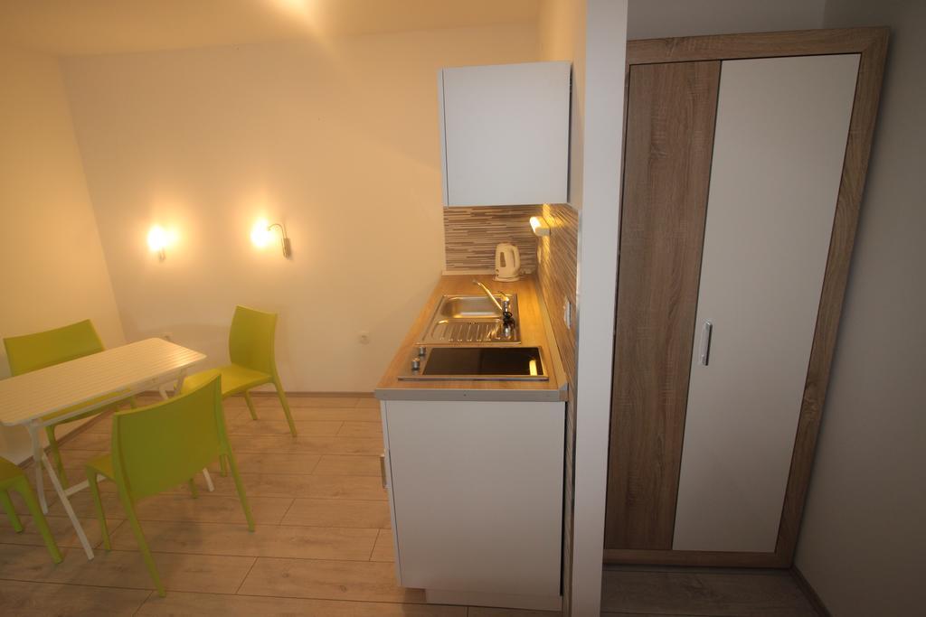 Apartments Marinko Stari Grad  Luaran gambar